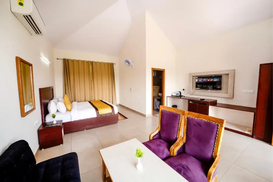 Amaay by Souvenir Resort