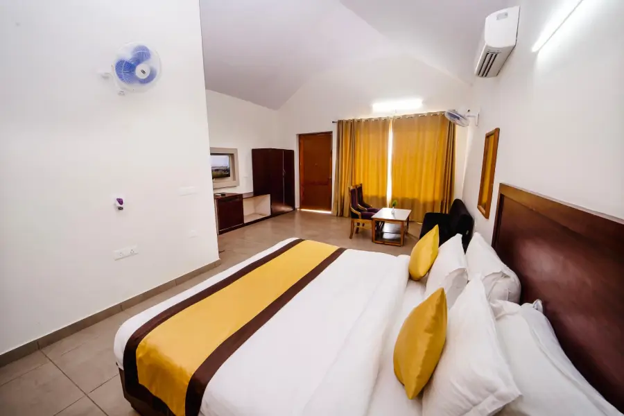 Amaay by Souvenir Resort