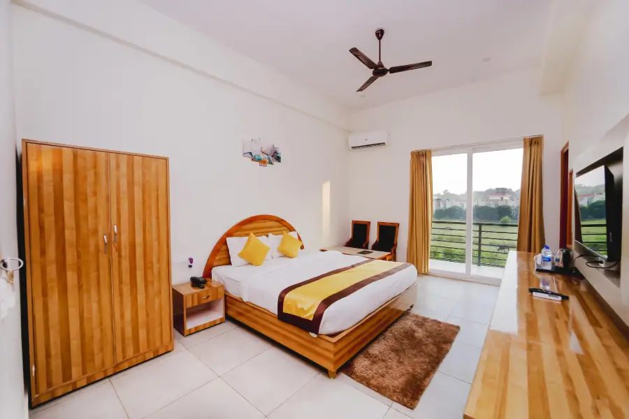 Amaay by Souvenir Resort