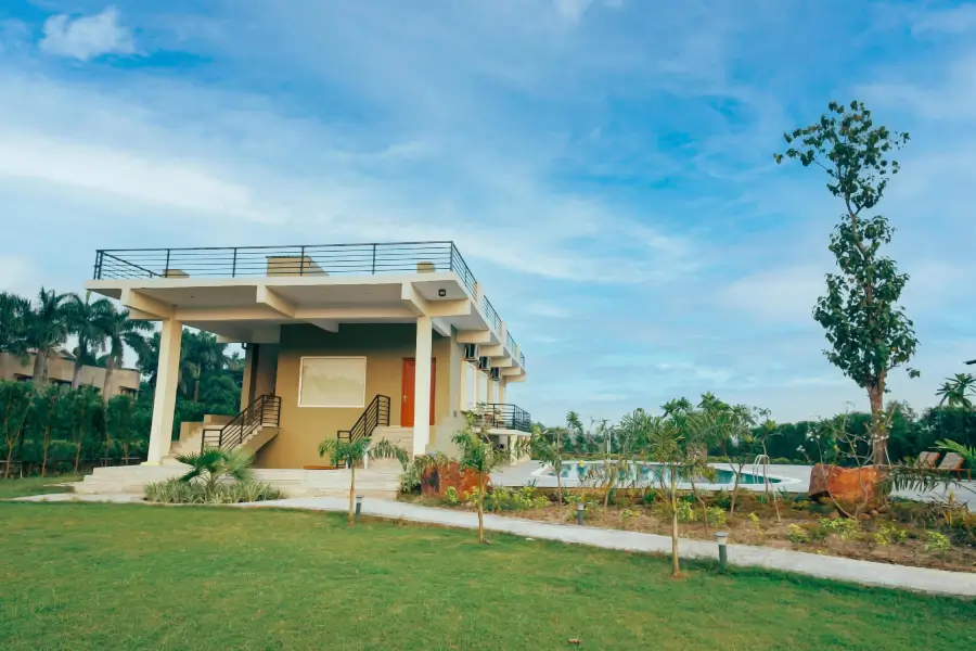 Amaay by Souvenir Resort