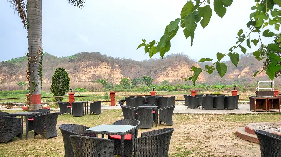 manu-maharani-resort-corbett