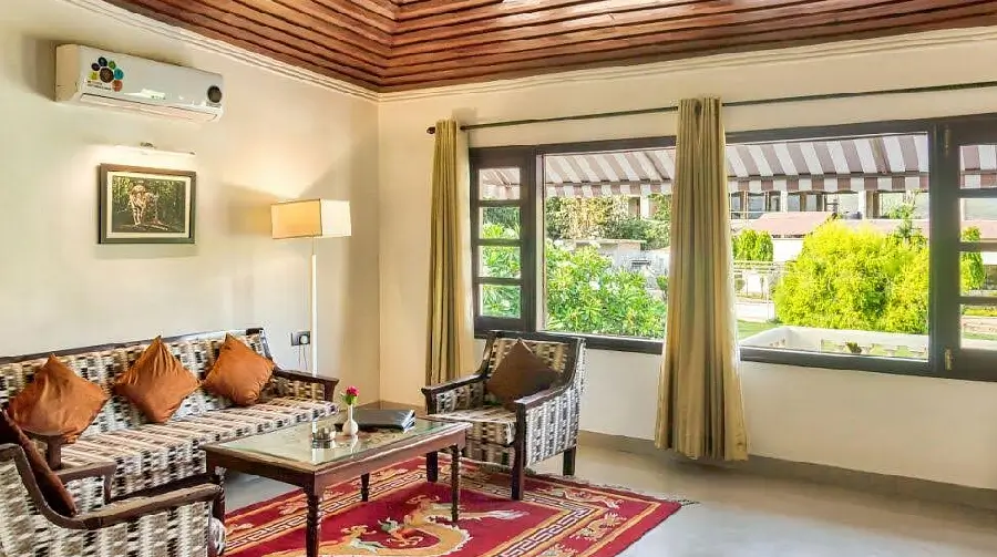manu-maharani-resort-corbett