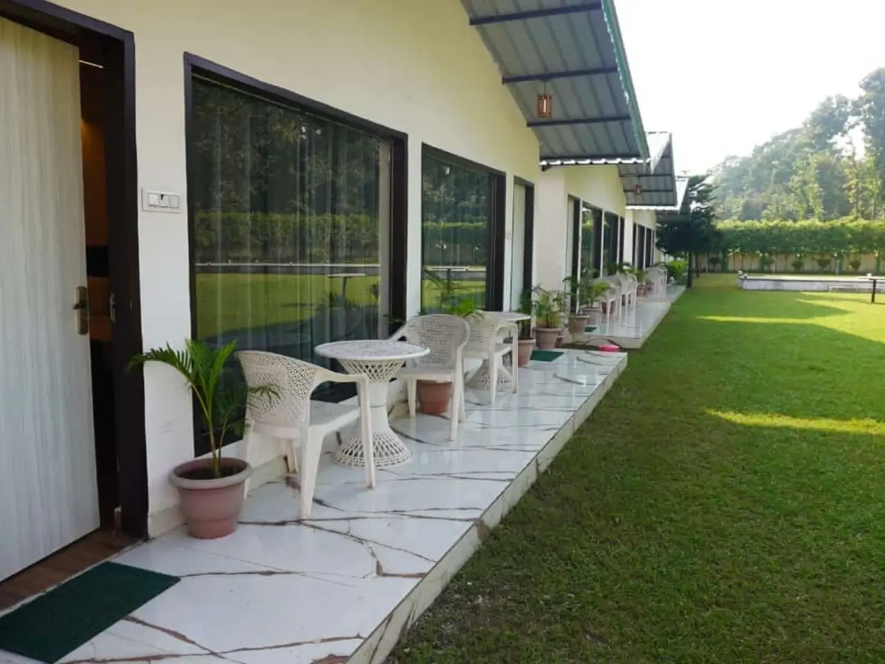 six-seasons-resort