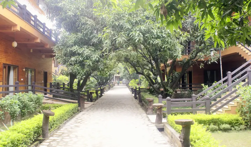 Tuskars Riverside Resort