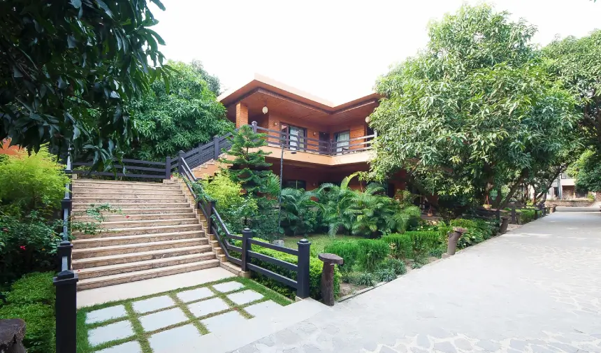 Tuskars Riverside Resort