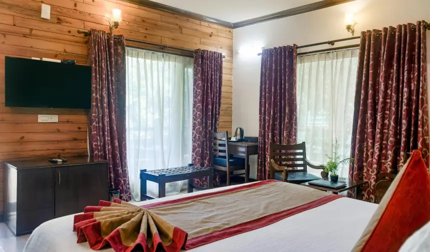 Tuskars Riverside Resort