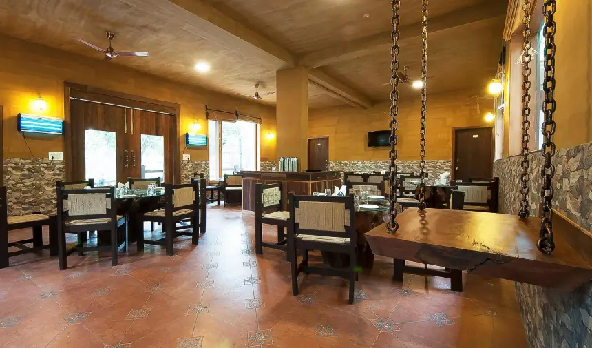 Tuskars Riverside Resort