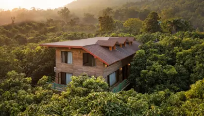 Tuskars Riverside Resort